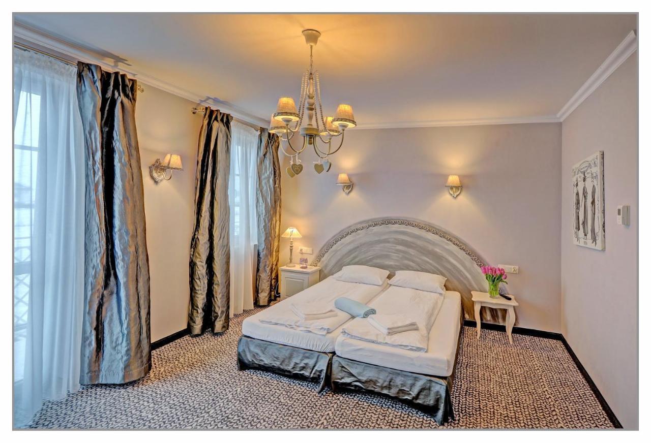 Miod Lawenda Hotel Biardy Buitenkant foto